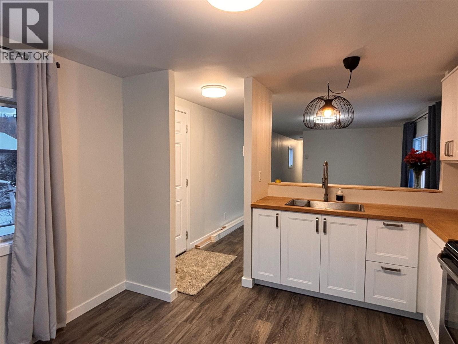 207 Foster Avenue, Clinton, BC