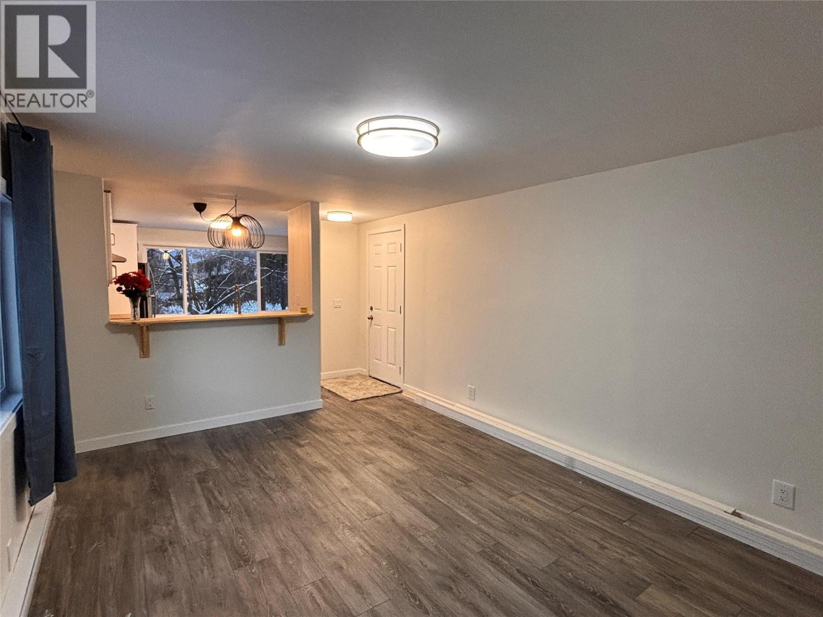 207 Foster Avenue, Clinton, BC