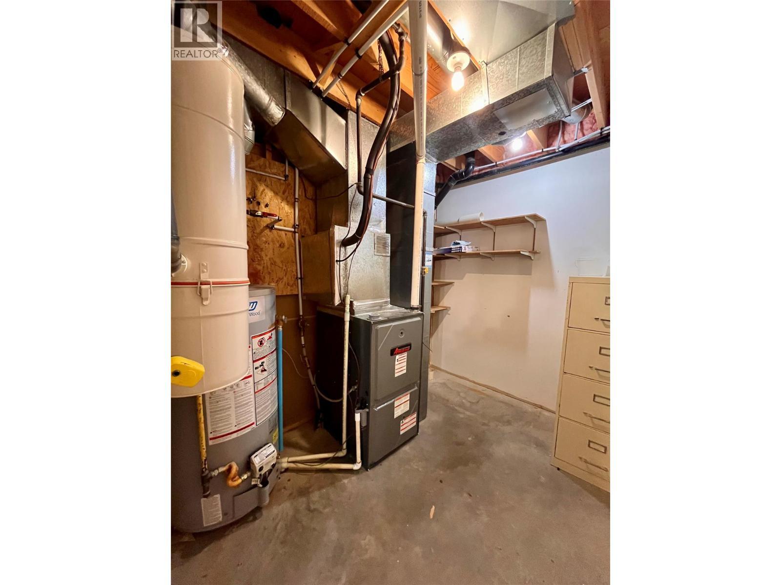 2210 Columbia Avenue Unit# 13, Castlegar, BC - Indoor Photo Showing Basement