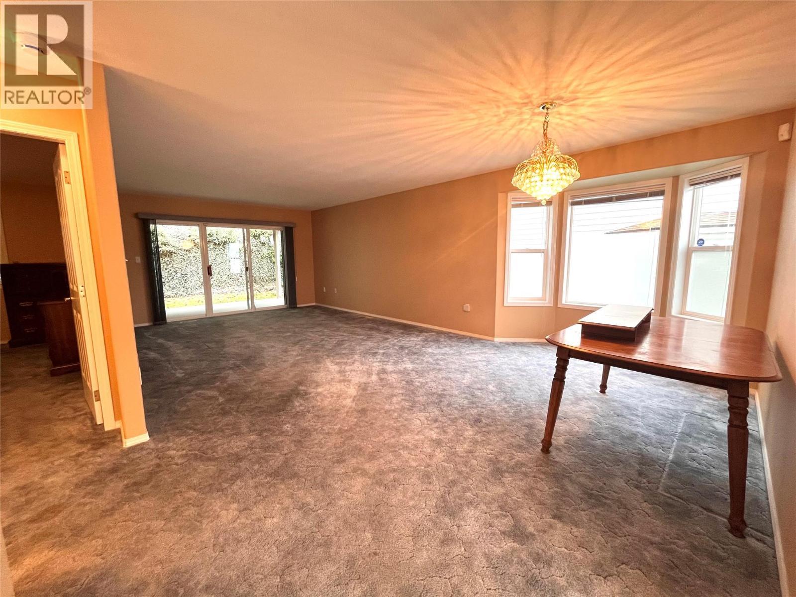 2210 Columbia Avenue Unit# 13, Castlegar, BC - Indoor Photo Showing Other Room