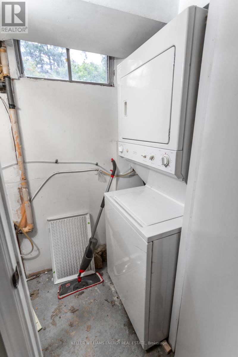 Lower - 929 Southdown Drive, Oshawa (Donevan), ON - Indoor Photo Showing Laundry Room