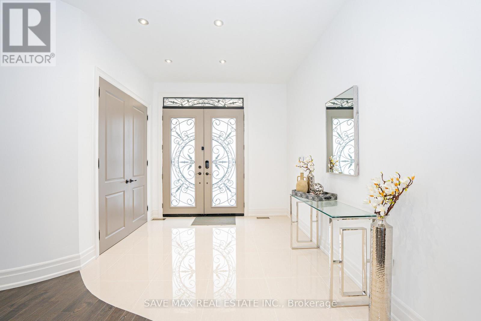 23 Hillcrest Avenue, Brampton, ON - Photo Showing Other Room