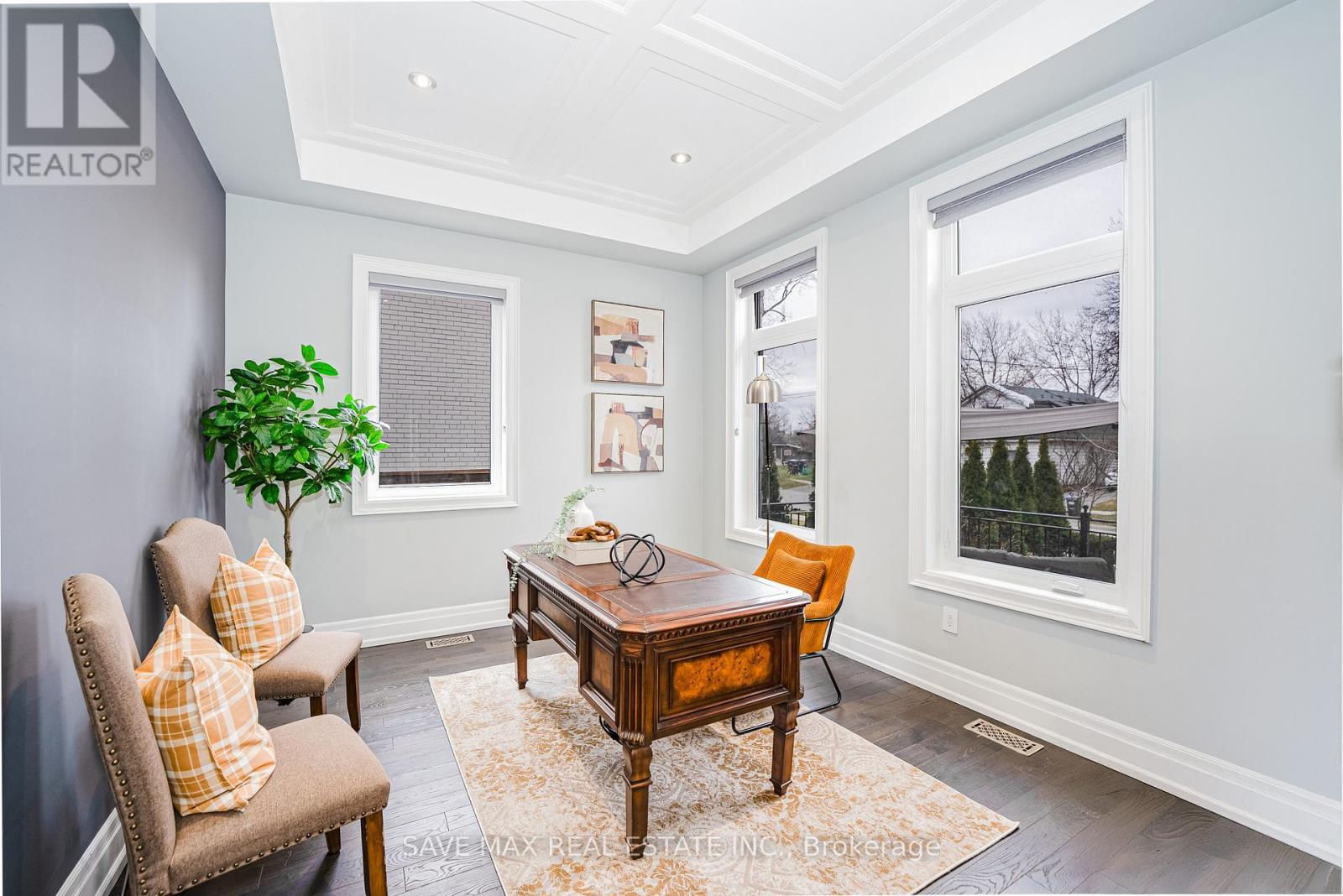 23 Hillcrest Avenue, Brampton, ON - Indoor Photo Showing Other Room