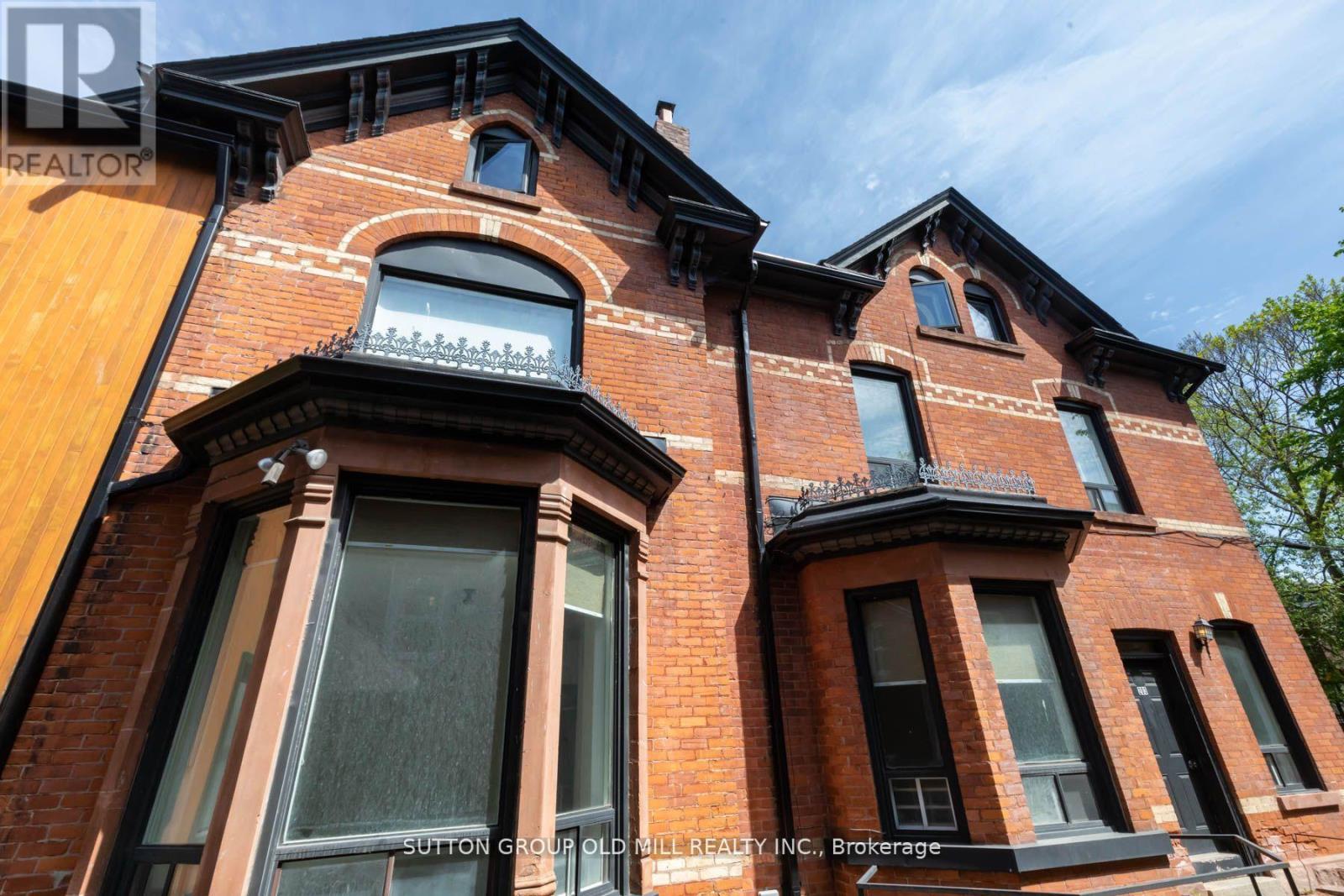 201 - 133 Dunn Avenue, Toronto, ON - Outdoor