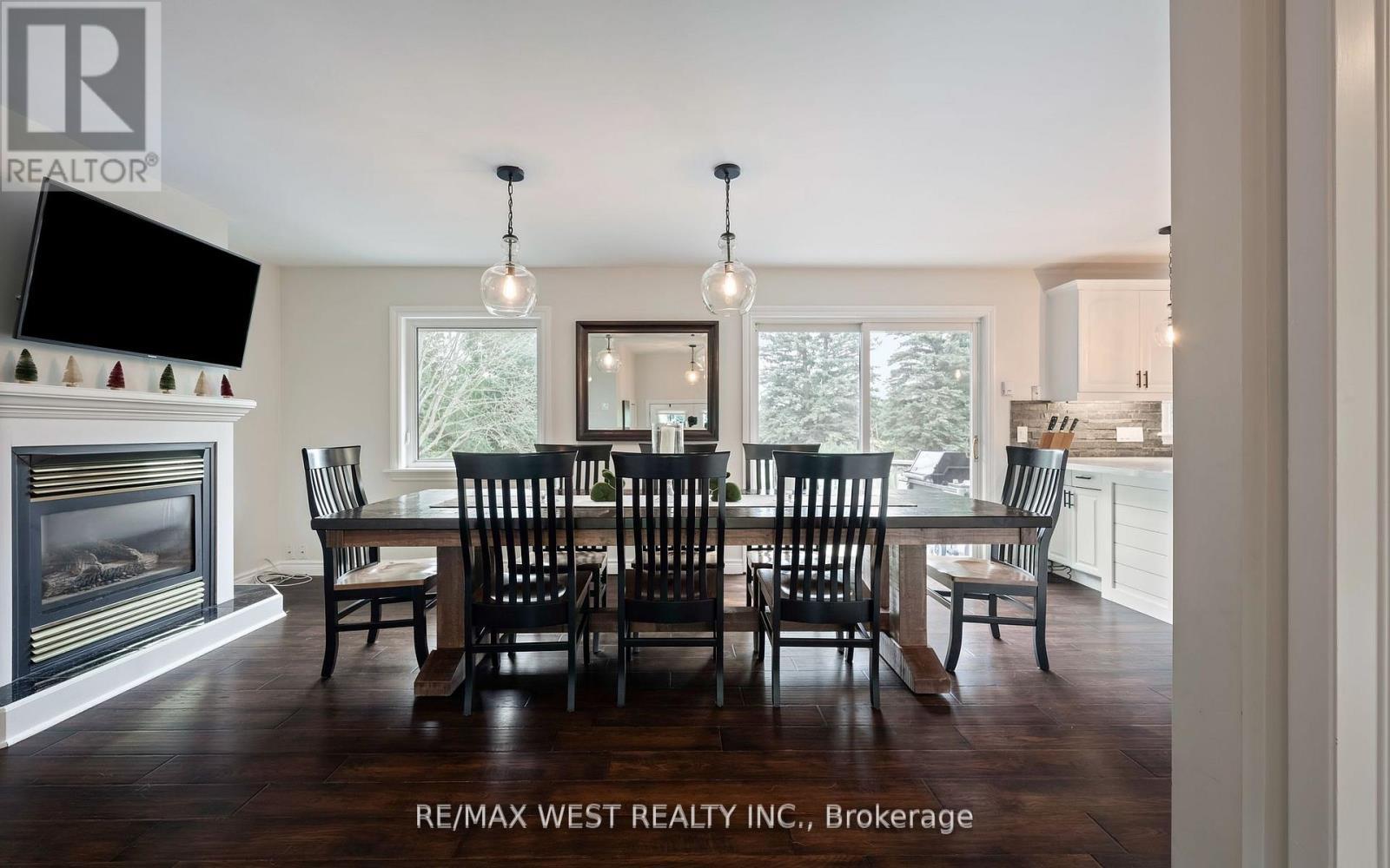 246044 County Rd 16 Road, Mono, ON - Indoor Photo Showing Dining Room With Fireplace