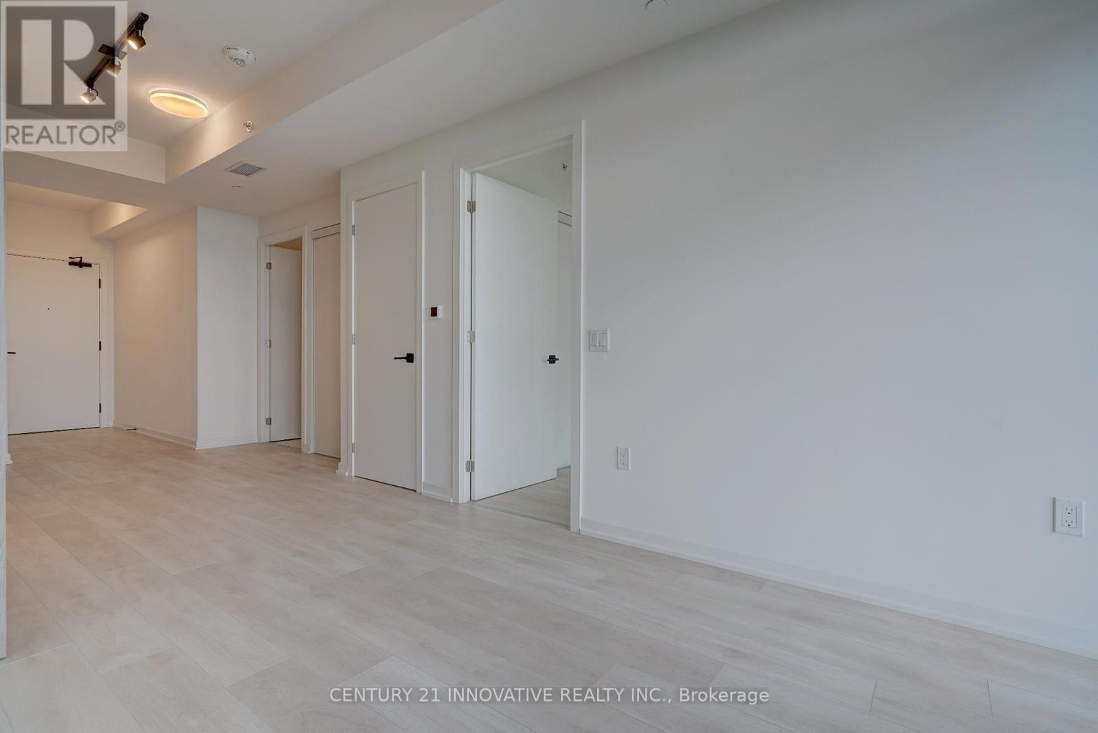 1501 - 10 Graphophone Grove, Toronto, ON - Indoor Photo Showing Other Room