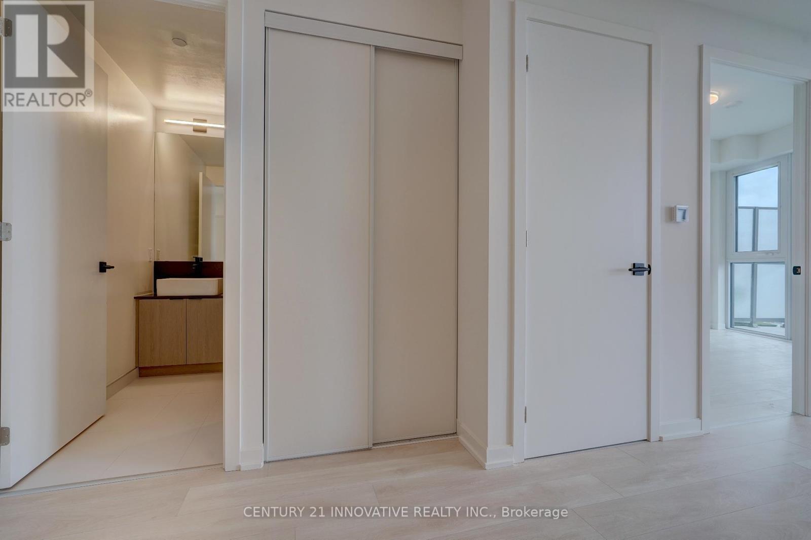 1501 - 10 Graphophone Grove, Toronto, ON - Indoor Photo Showing Other Room