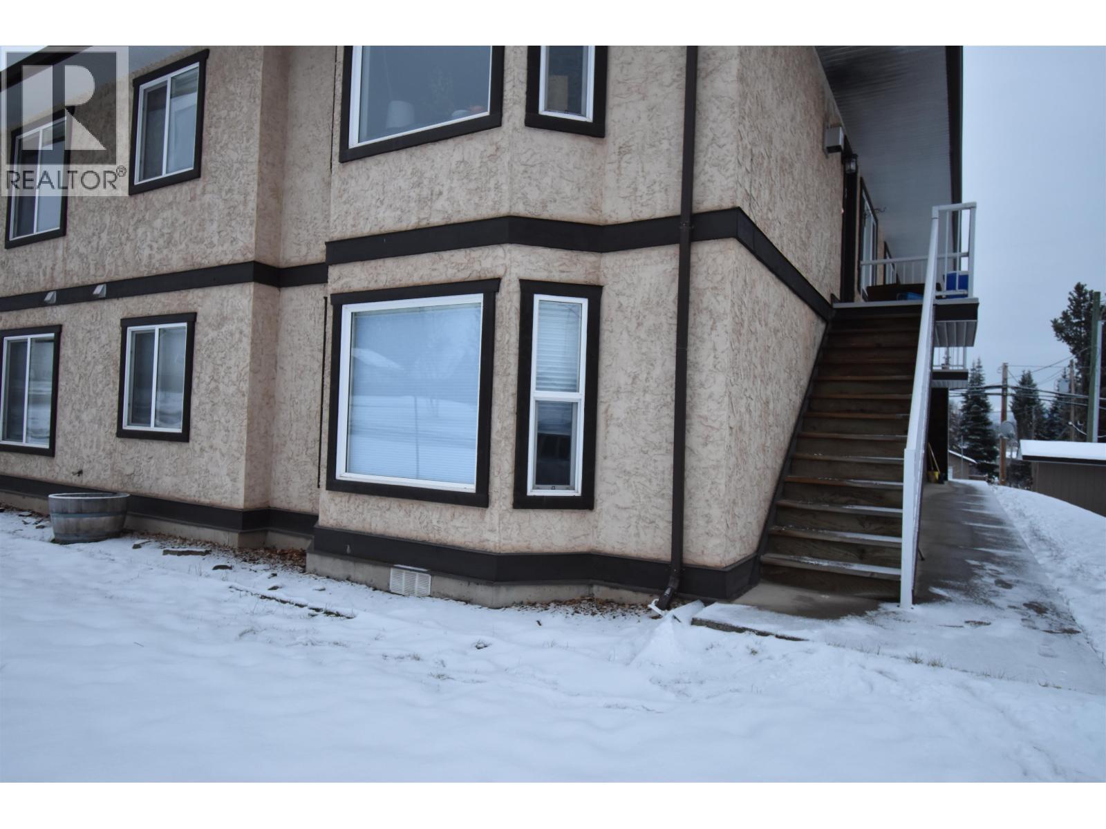 1 1686 Main Street, Smithers, BC - Outdoor