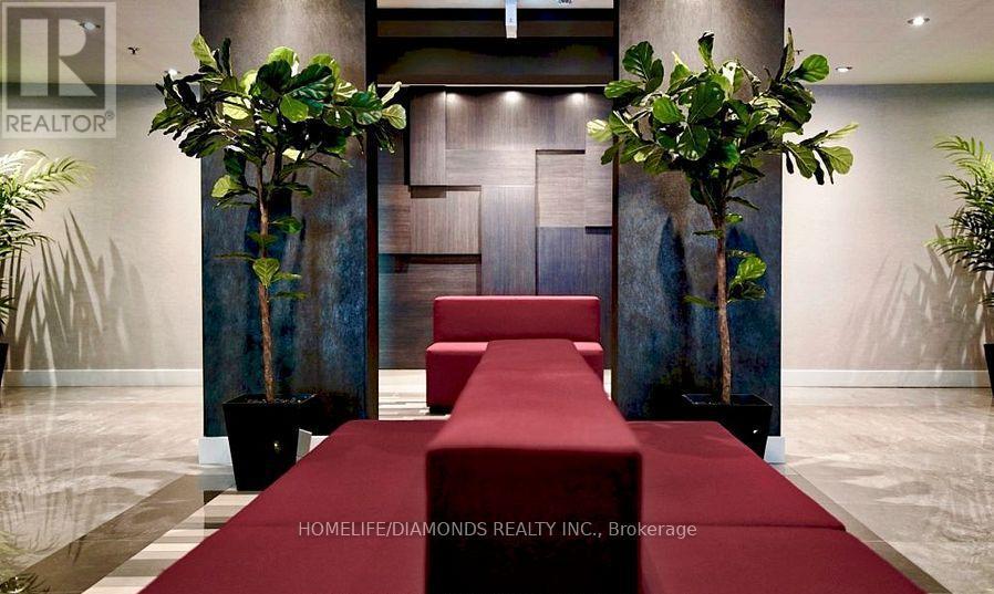 811 - 150 Water Street N, Cambridge, ON - Indoor Photo Showing Other Room