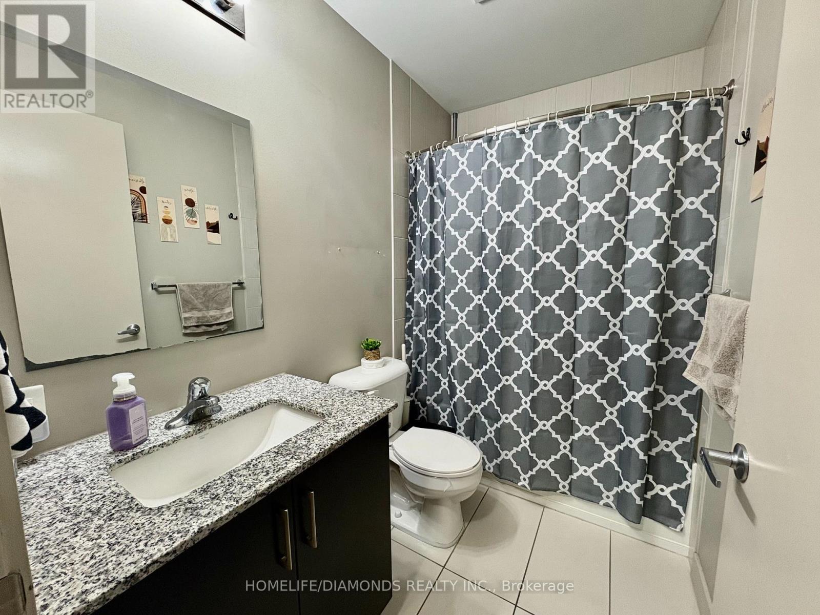 811 - 150 Water Street N, Cambridge, ON - Indoor Photo Showing Bathroom