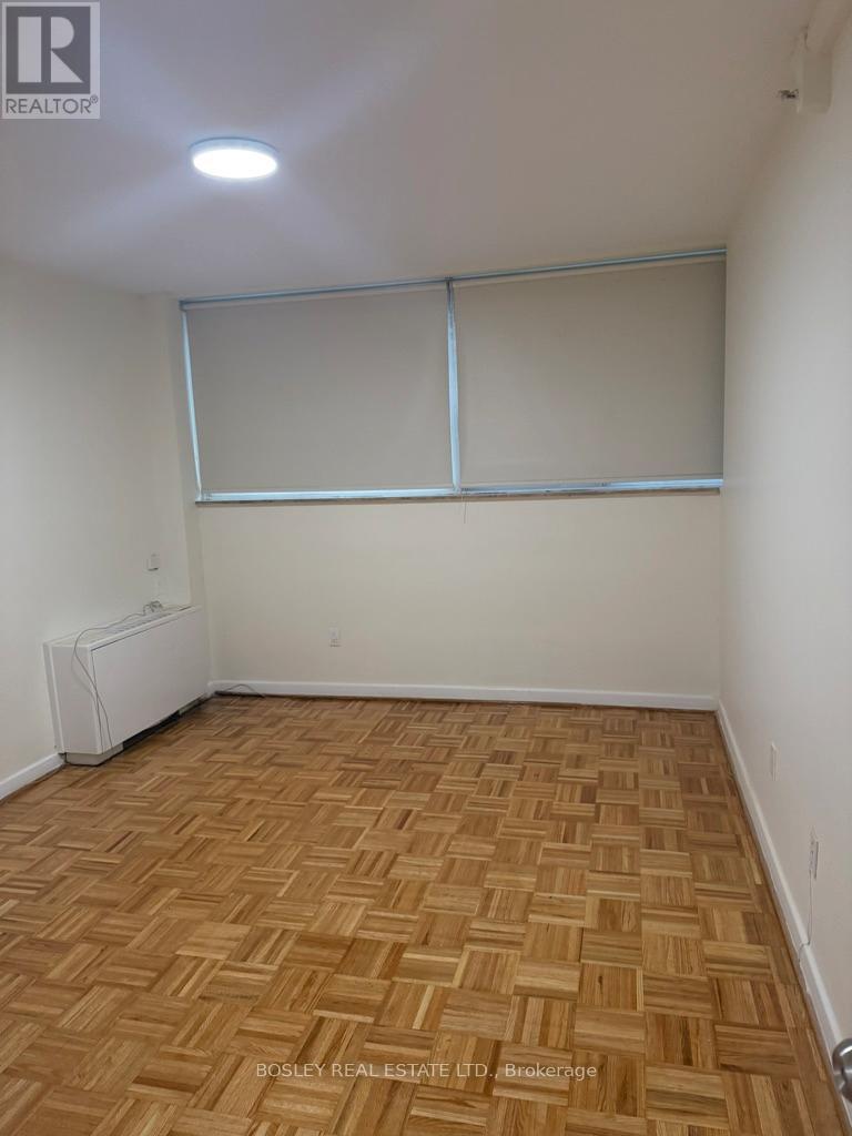 1C - 4 Deer Park Crescent, Toronto, ON - Indoor