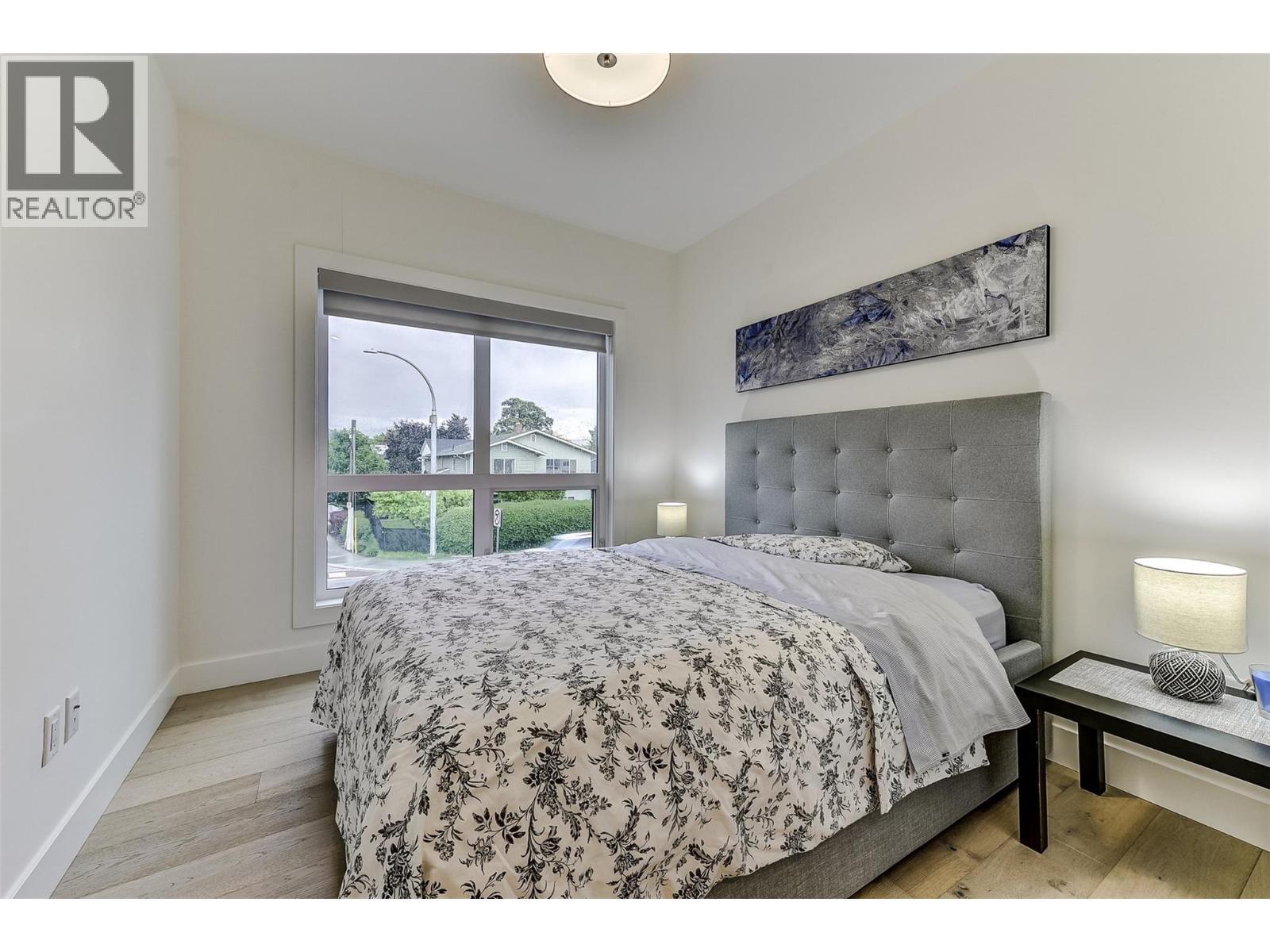 1308 Richter Street Unit# 106, Kelowna, BC - Indoor Photo Showing Bedroom