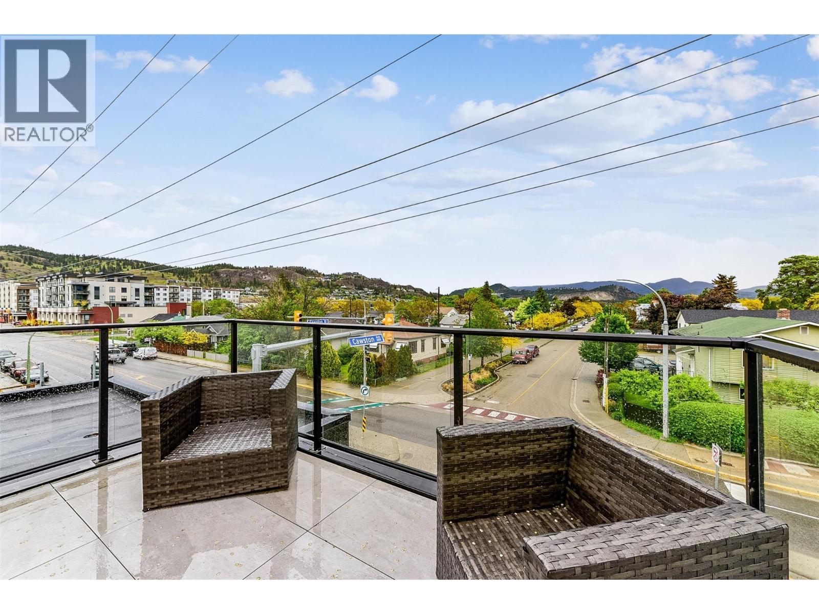 1308 Richter Street Unit# 106, Kelowna, BC - Outdoor With Balcony