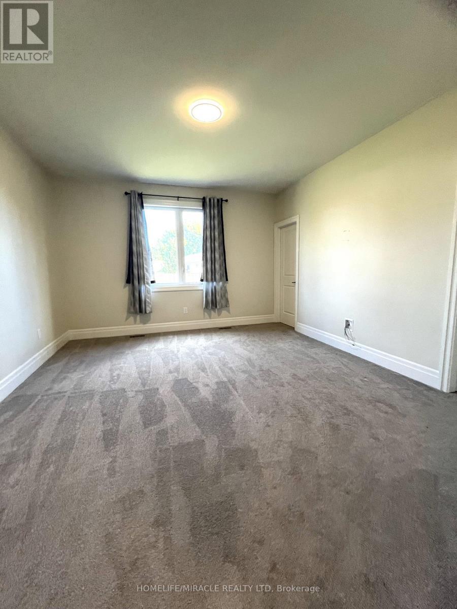 35 Allen Street, Prince Edward County, ON - Indoor Photo Showing Other Room