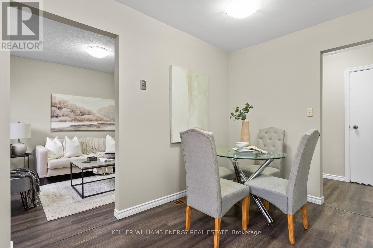 Upper - 929 Southdown Drive, Oshawa (Donevan), ON - Indoor Photo Showing Dining Room