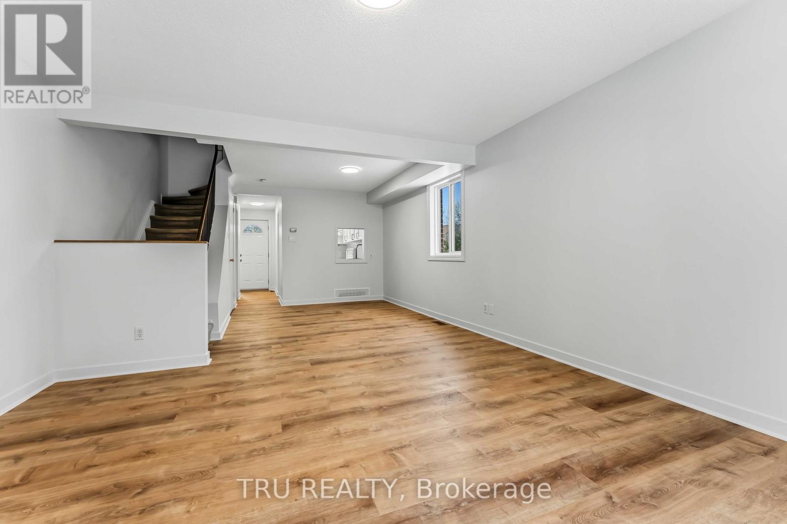 37 - 6512 Bilberry Drive, Ottawa, ON - Indoor Photo Showing Other Room