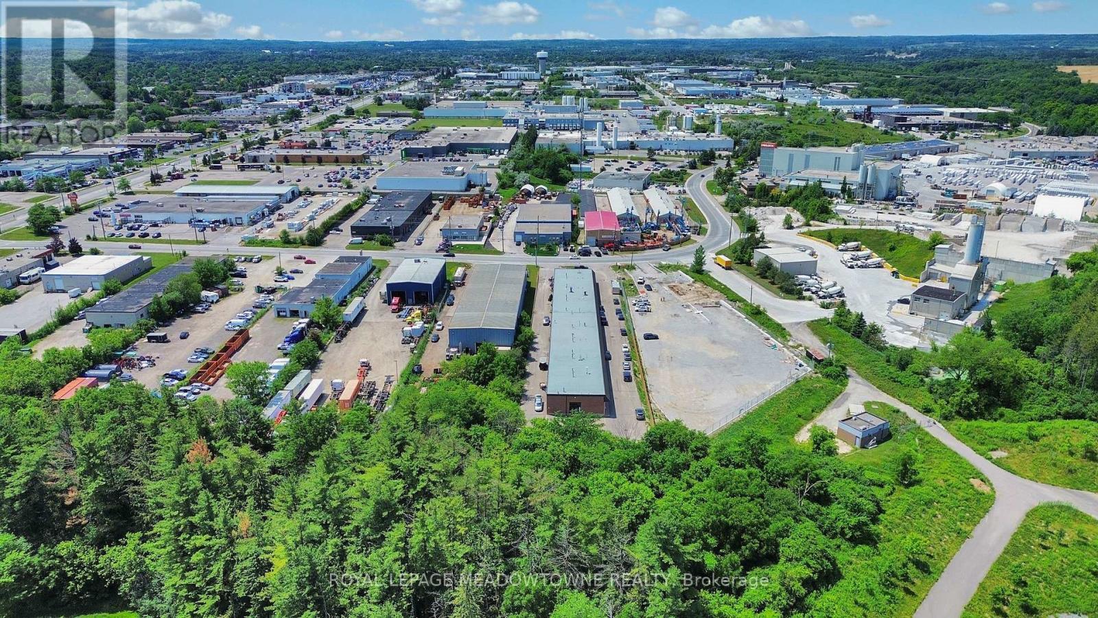 6A - 305 Armstrong Avenue, Halton Hills, ON