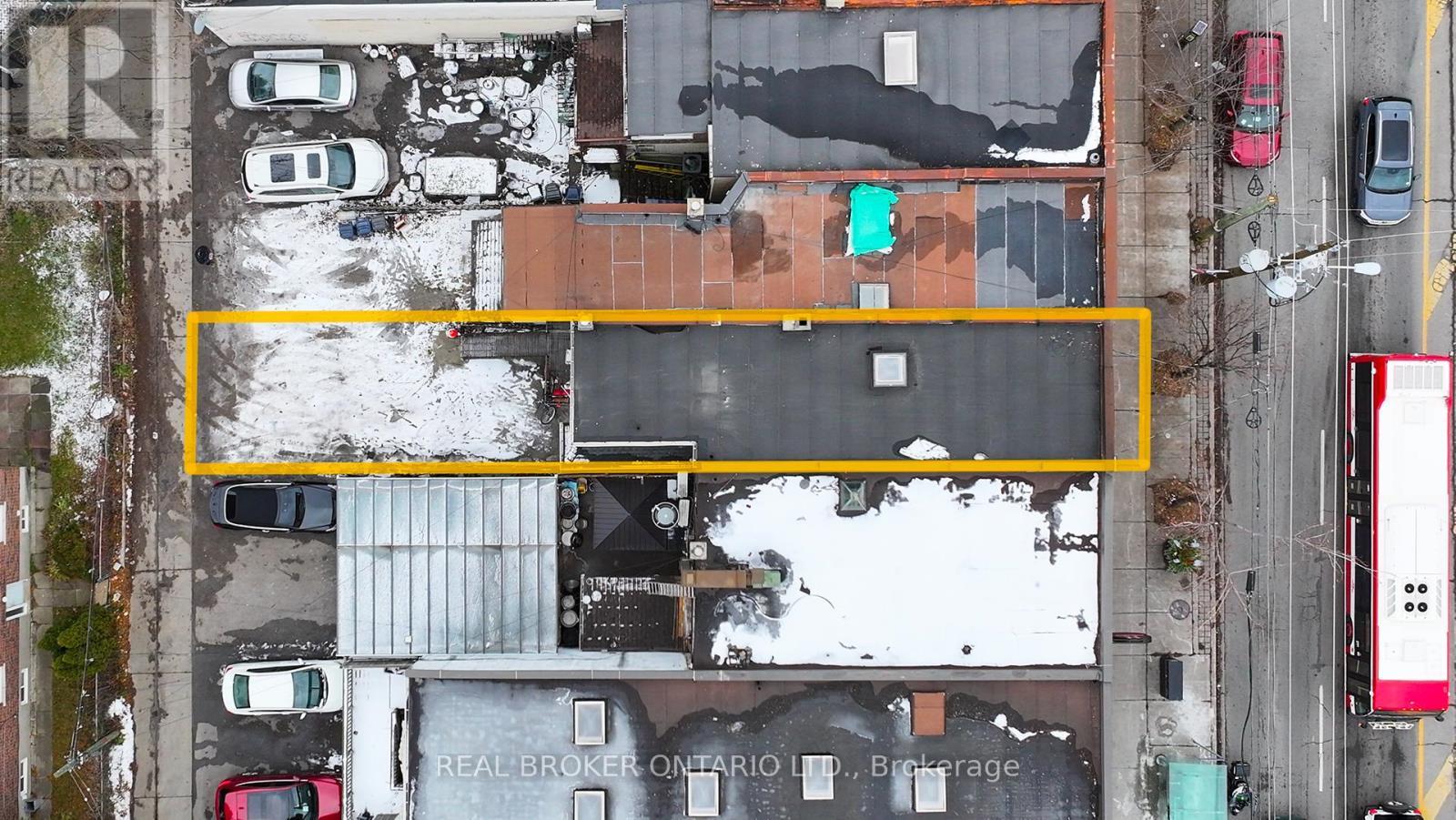 3212 Danforth Avenue, Toronto, ON