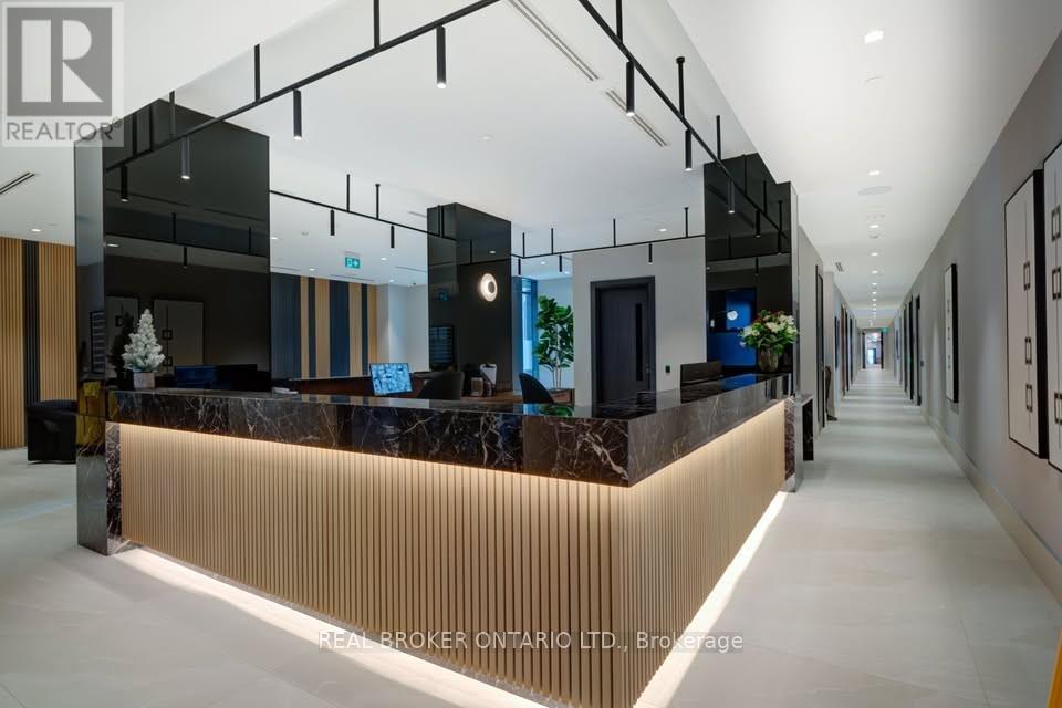 1516 - 2545 Simcoe Street N, Oshawa, ON - Indoor Photo Showing Other Room