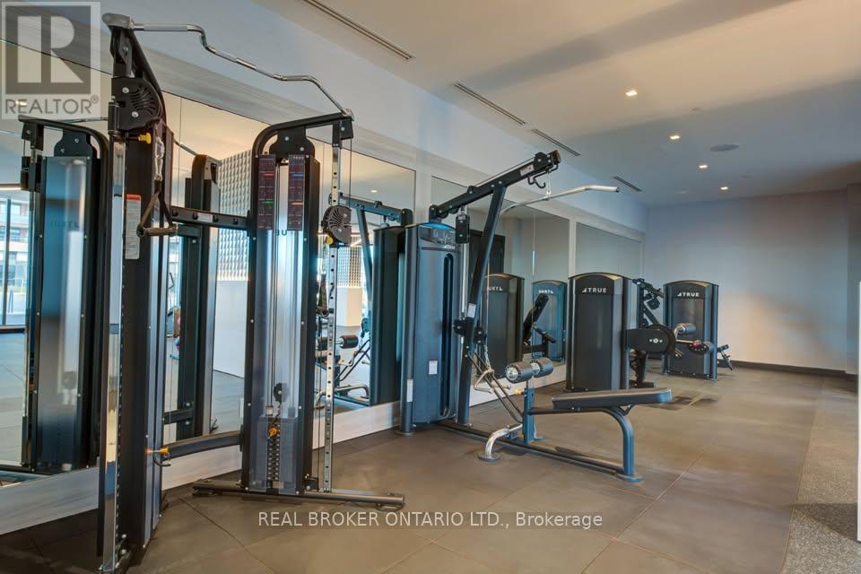 1516 - 2545 Simcoe Street N, Oshawa, ON - Indoor Photo Showing Gym Room