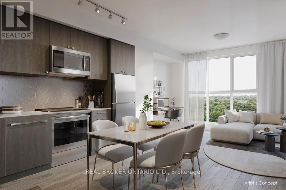 1516 - 2545 Simcoe Street N, Oshawa, ON - Indoor