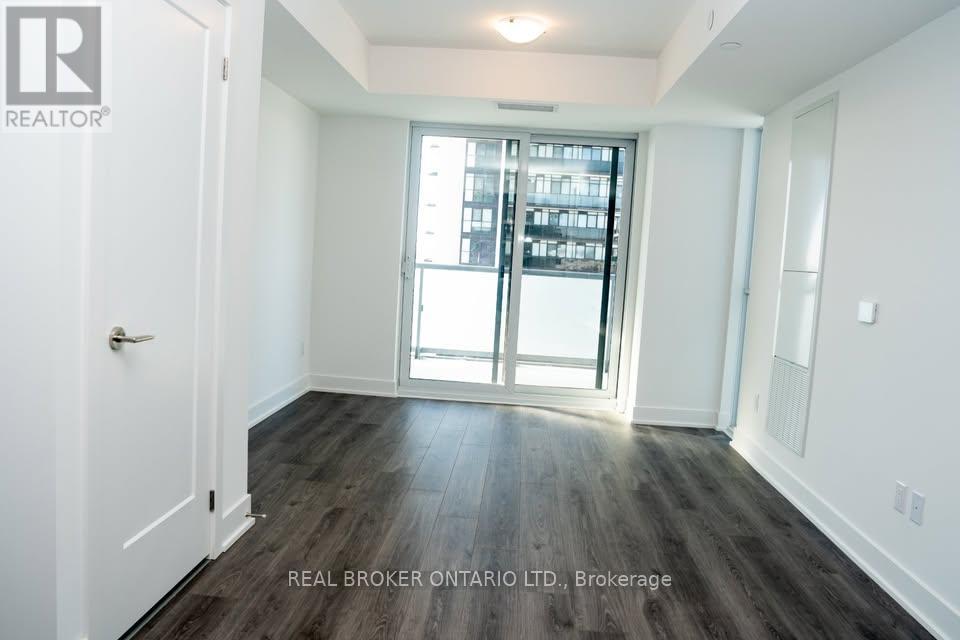 1516 - 2545 Simcoe Street N, Oshawa, ON - Indoor Photo Showing Other Room