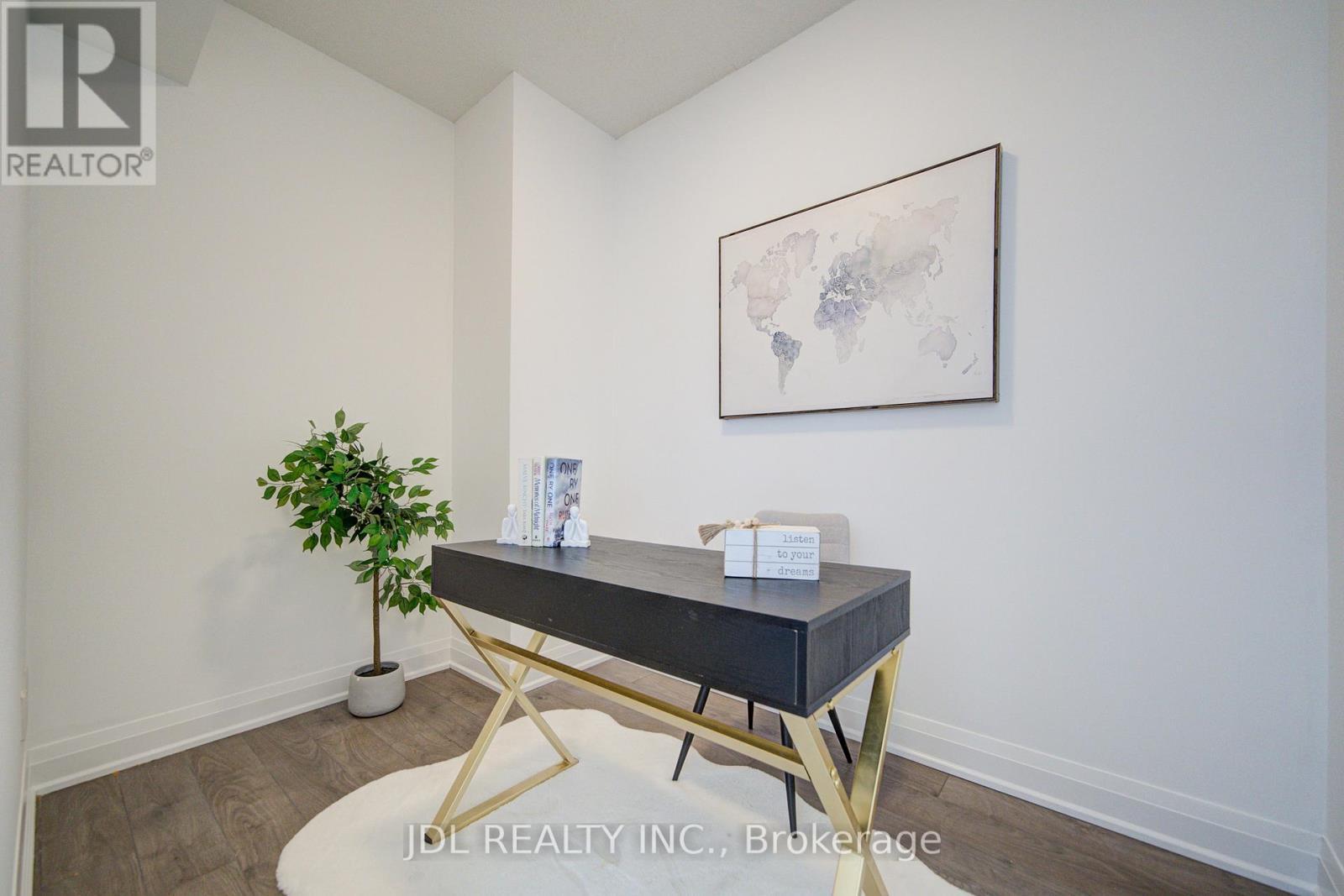 803 - 398 Highway 7 E, Richmond Hill, ON - Indoor Photo Showing Other Room