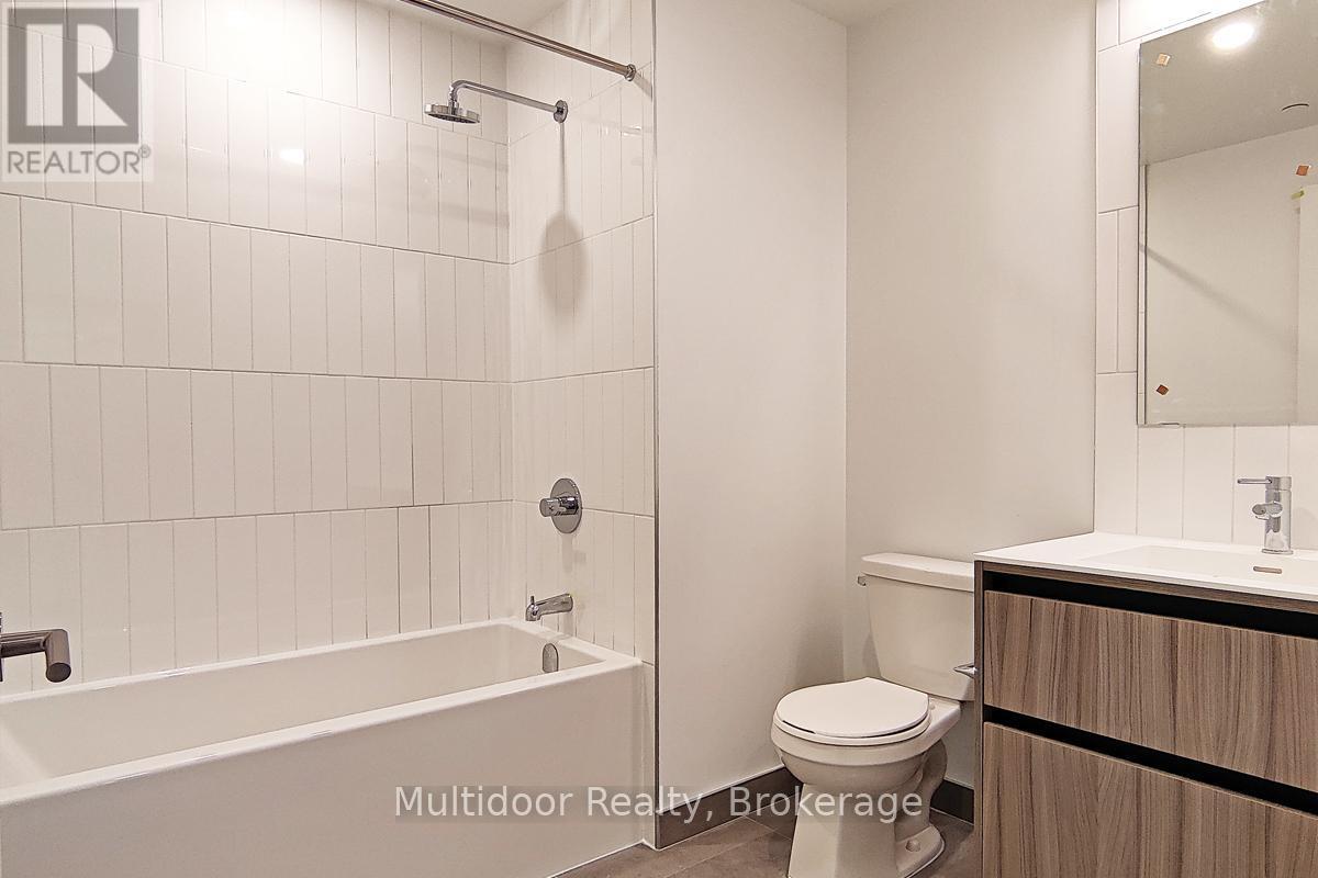 D-423 - 8 Beverley Glen Boulevard, Vaughan, ON - Indoor Photo Showing Bathroom