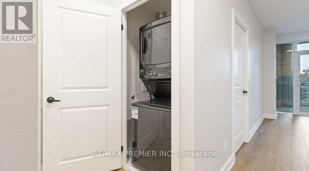 229 - 58 Marine Parade Drive, Toronto, ON - Indoor Photo Showing Other Room