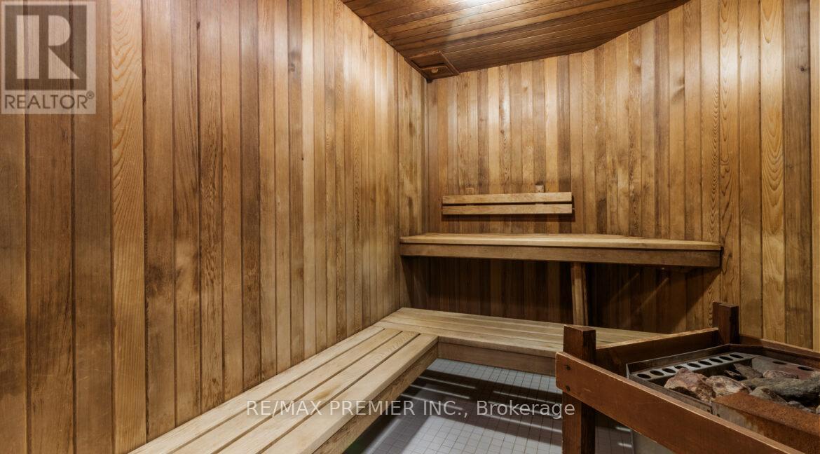 229 - 58 Marine Parade Drive, Toronto, ON - Indoor Photo Showing Other Room