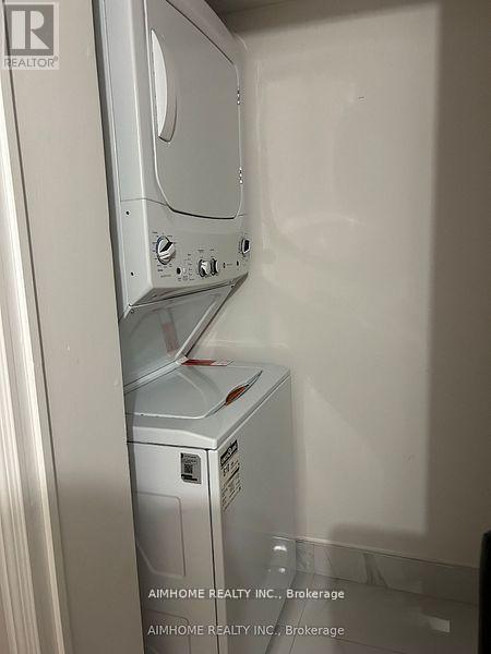 Basement - 382 Sugar Maple Lane, Richmond Hill, ON - Indoor Photo Showing Laundry Room