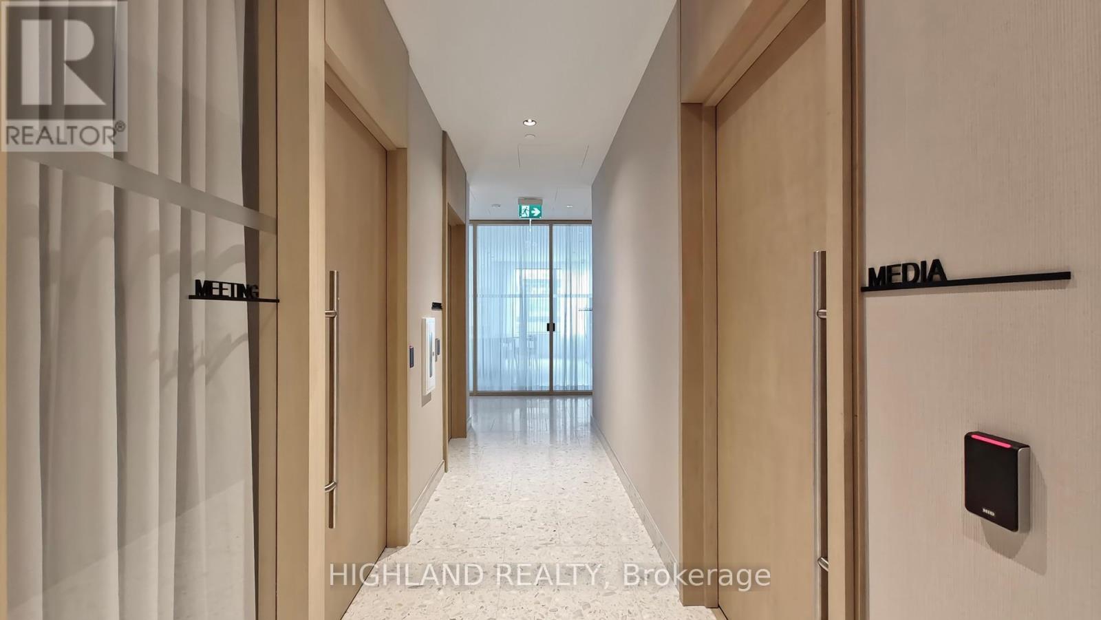 3109 - 395 Square One Drive, Mississauga, ON - Indoor Photo Showing Other Room