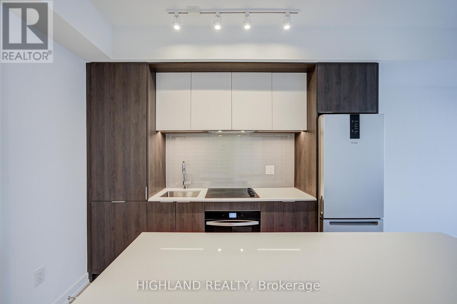 3109 - 395 Square One Drive, Mississauga, ON - Photo Showing Kitchen