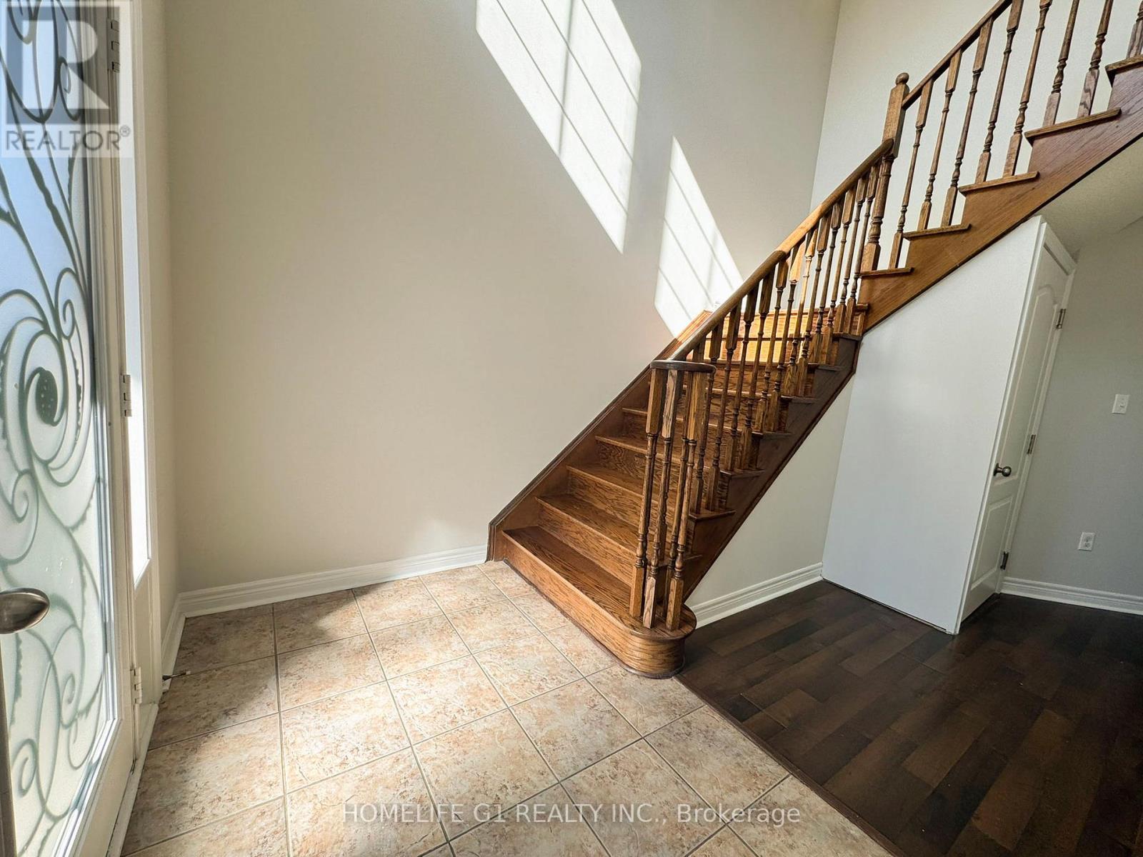 7 Bryony Road, Brampton, ON - Indoor Photo Showing Other Room