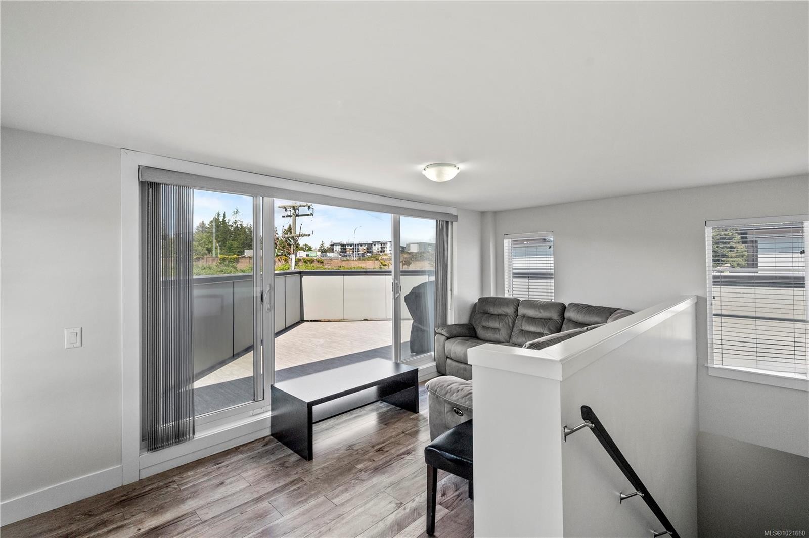 701 Strandlund Ave, Langford, BC