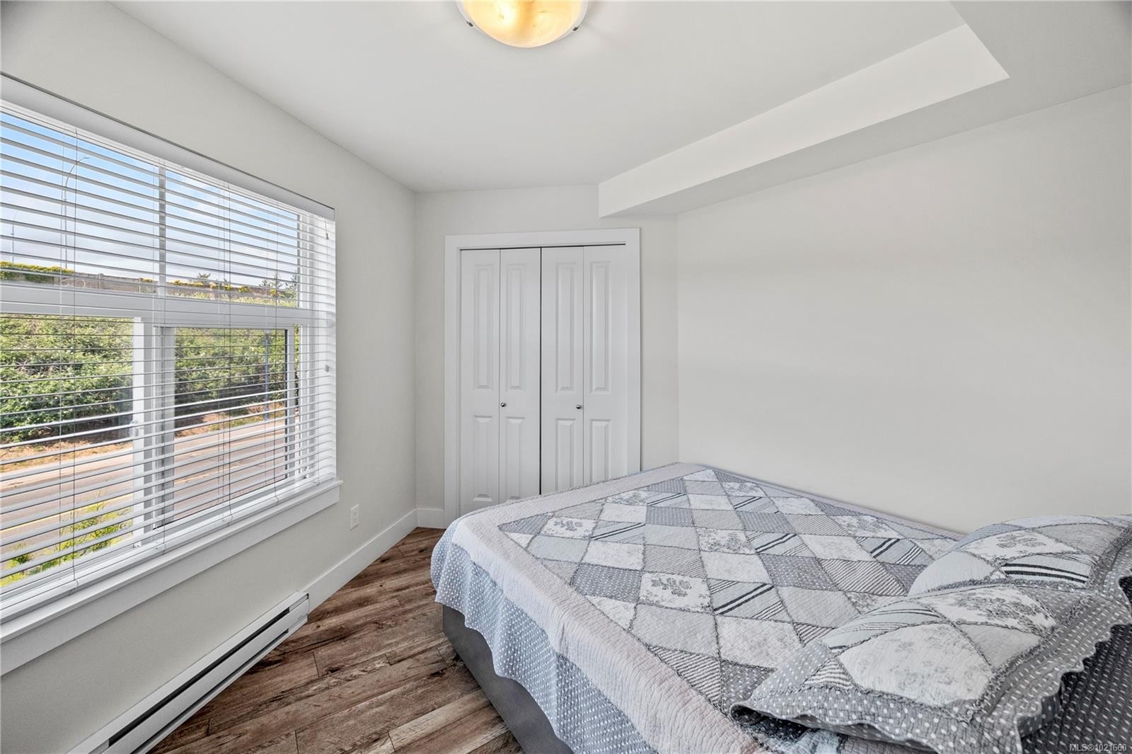 701 Strandlund Ave, Langford, BC