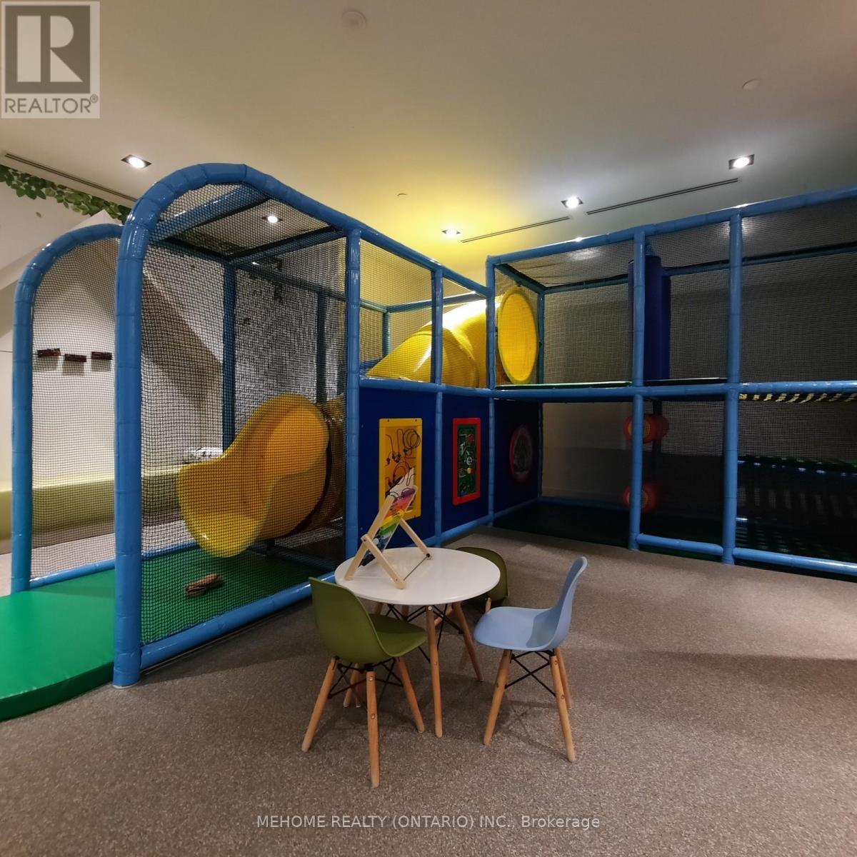 1813 - 125 Redpath Avenue, Toronto, ON -