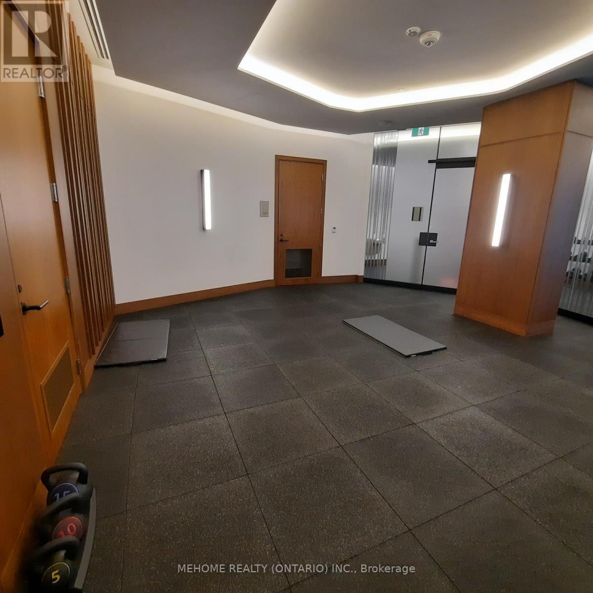 1813 - 125 Redpath Avenue, Toronto, ON - Indoor Photo Showing Other Room