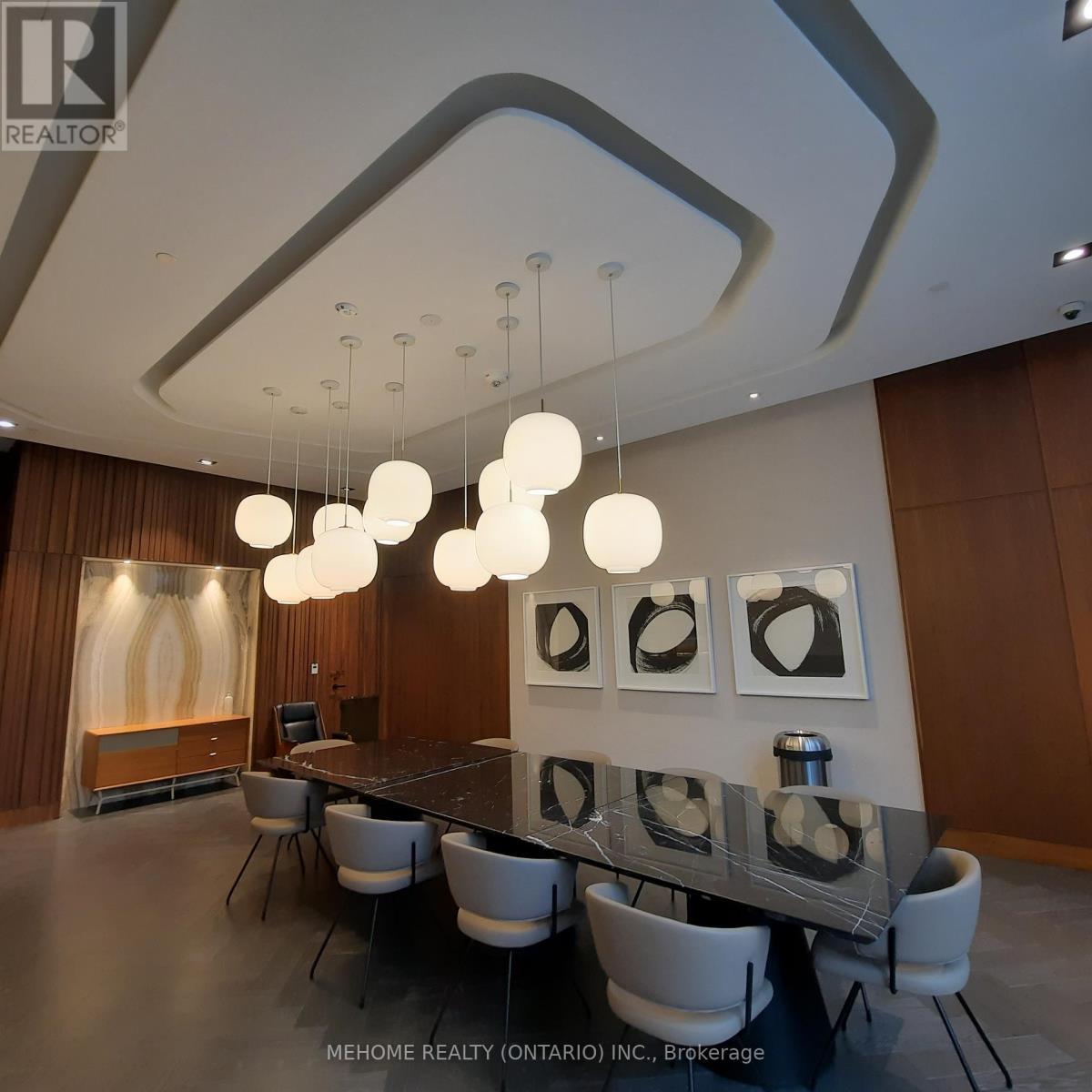 1813 - 125 Redpath Avenue, Toronto, ON - Indoor