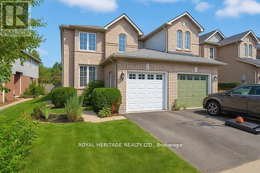 337 Ferndale Drive S, Barrie (Ardagh), ON - Outdoor With Facade