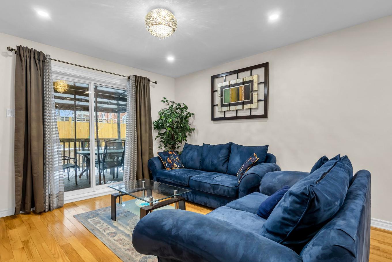 Salle familiale - 12809 Rue Brook, Montréal (Pierrefonds-Roxboro), QC - Indoor Photo Showing Living Room