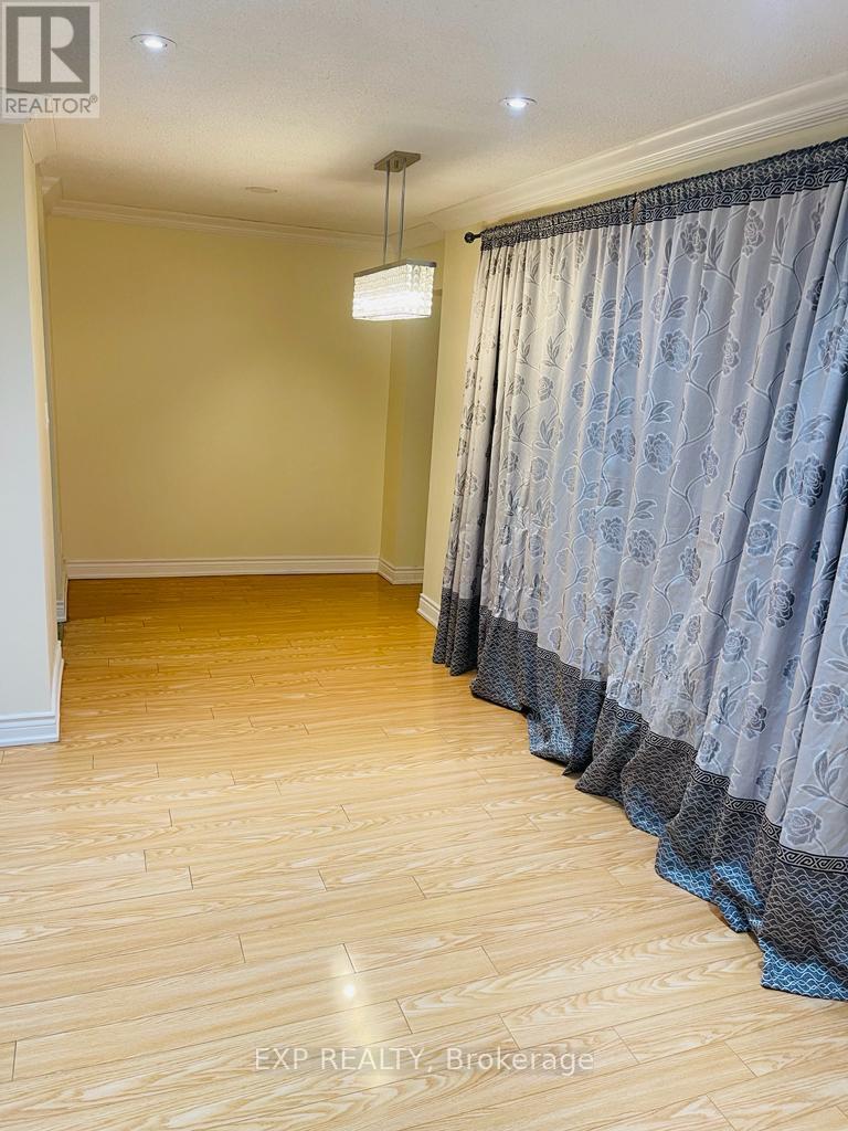 330 - 3025 The Credit Woodlands Road, Mississauga, ON - Indoor With Storage