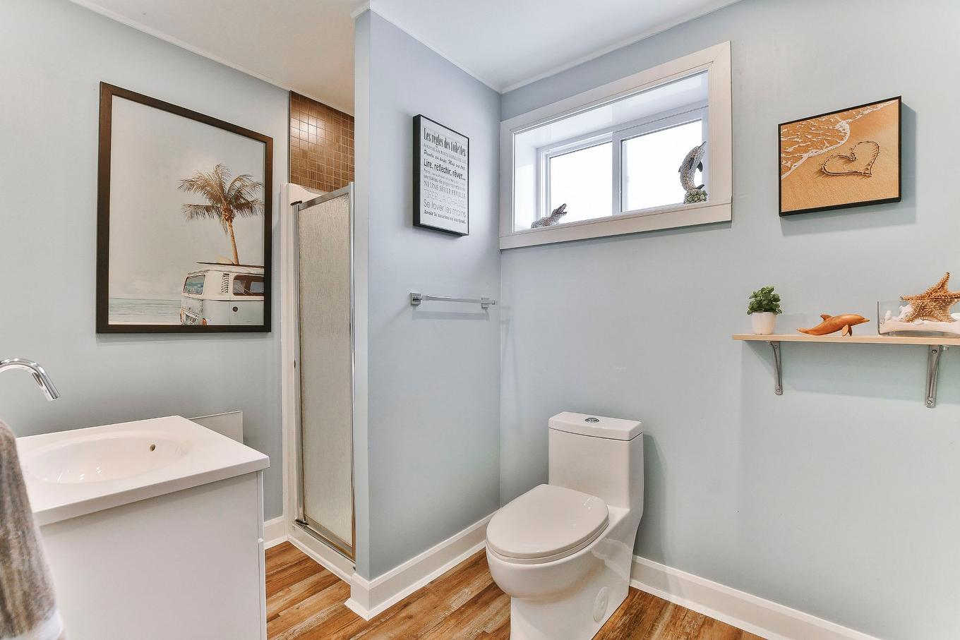 Salle de bains - 1364 Av. St-Jean, Mascouche, QC - Indoor Photo Showing Bathroom