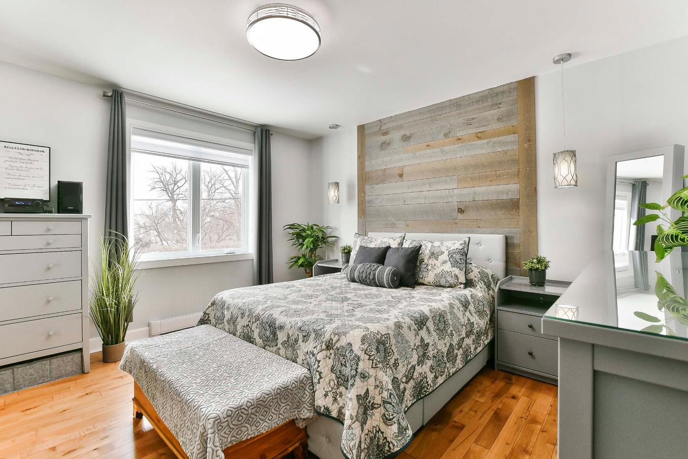 Chambre à coucher principale - 1364 Av. St-Jean, Mascouche, QC - Indoor Photo Showing Bedroom