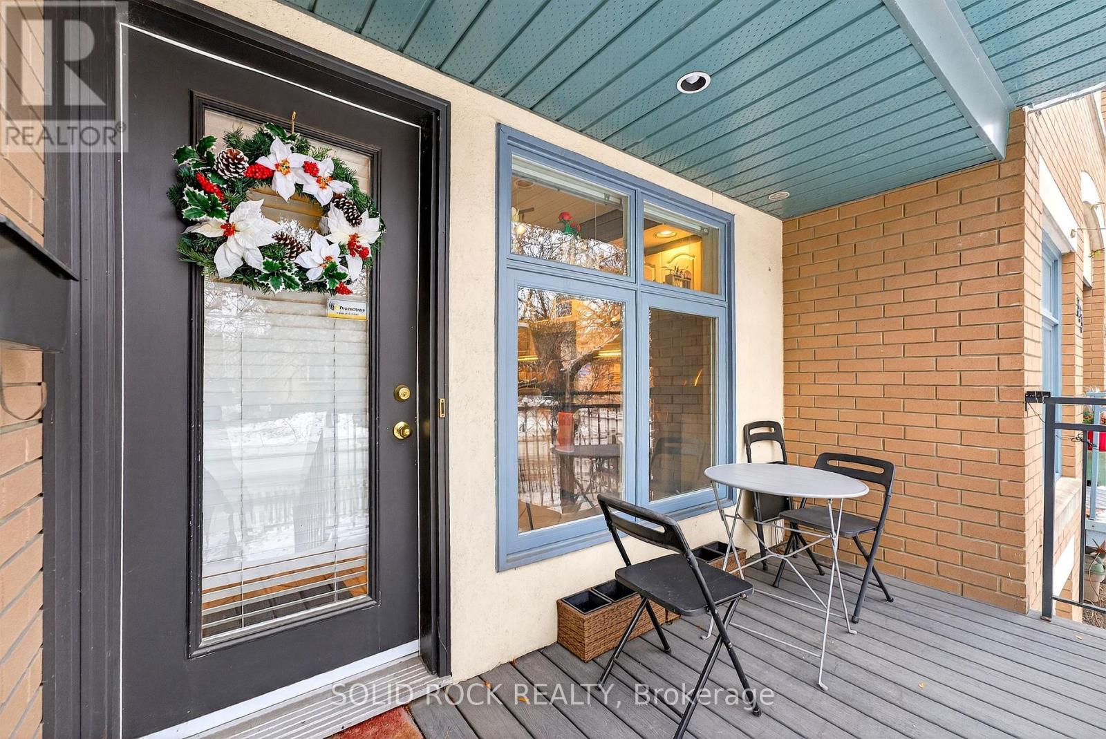 Front porch - 395 Mackay Street, Ottawa, ON - Outdoor With Deck Patio Veranda With Exterior