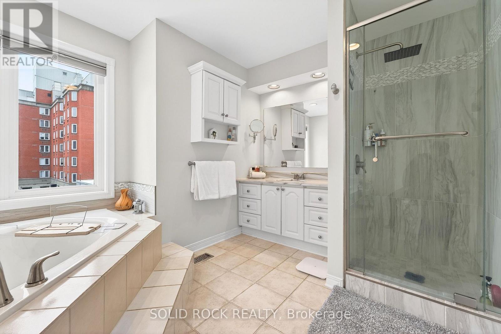 Ensuite third floor - 395 Mackay Street, Ottawa, ON - Indoor Photo Showing Bathroom