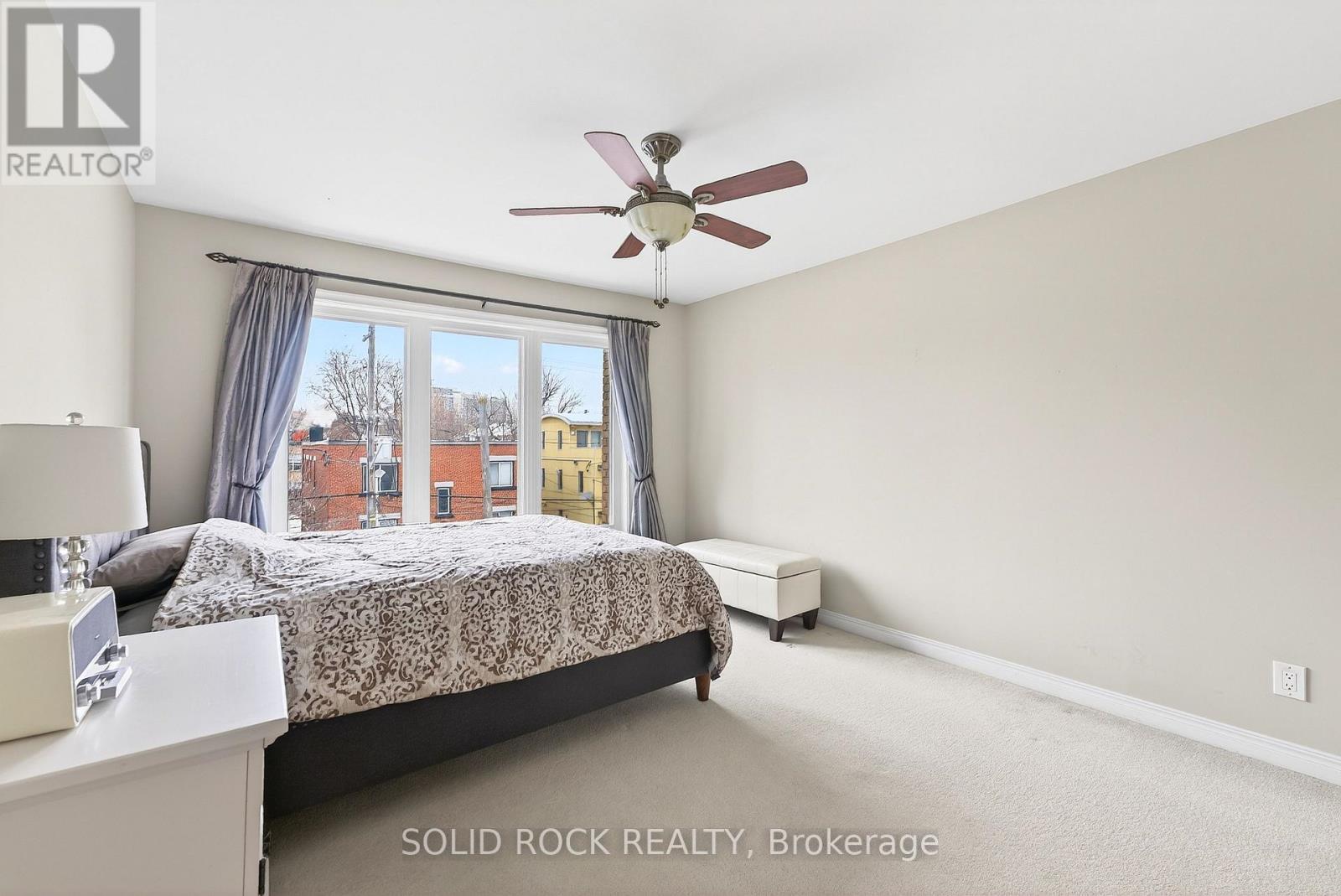 Master bedroom with queen size bed - 395 Mackay Street, Ottawa, ON - Indoor Photo Showing Bedroom