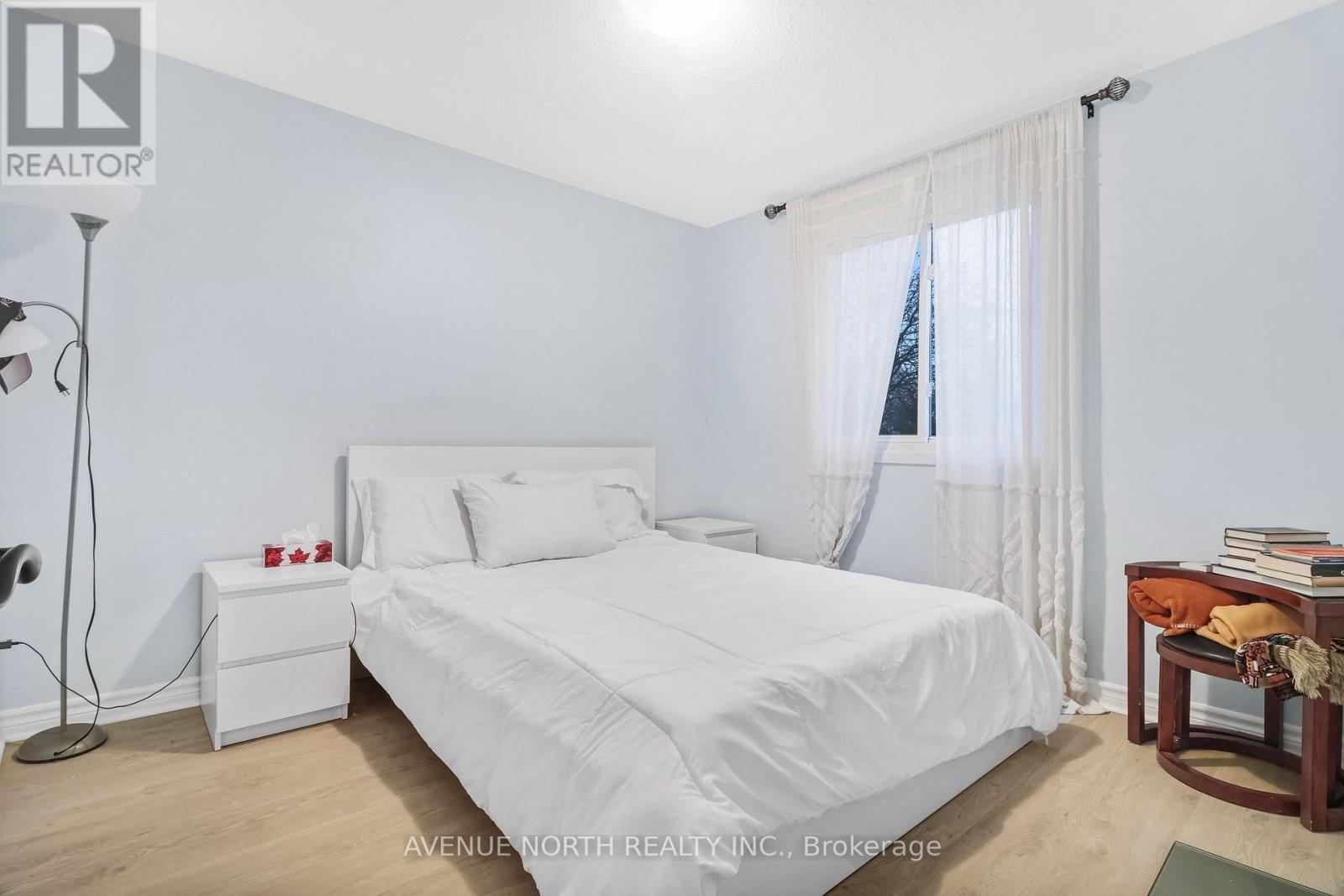 25 - 665 Hochelaga Street, Ottawa, ON - Indoor Photo Showing Bedroom