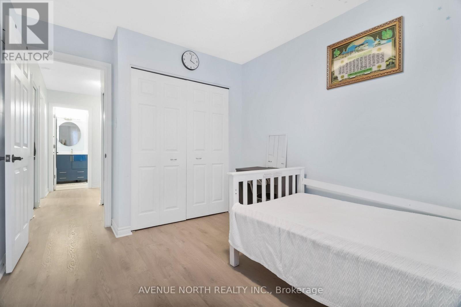 25 - 665 Hochelaga Street, Ottawa, ON - Indoor Photo Showing Bedroom