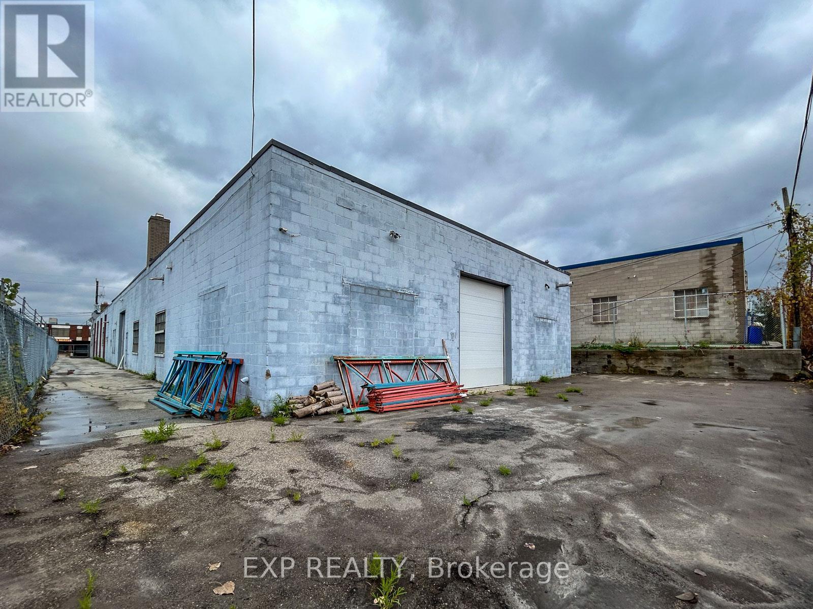 31 Milford Avenue, Toronto, ON